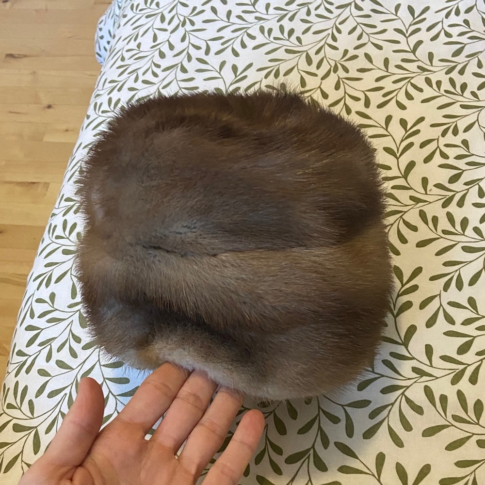Luxurious Brown Mink Fur Hat